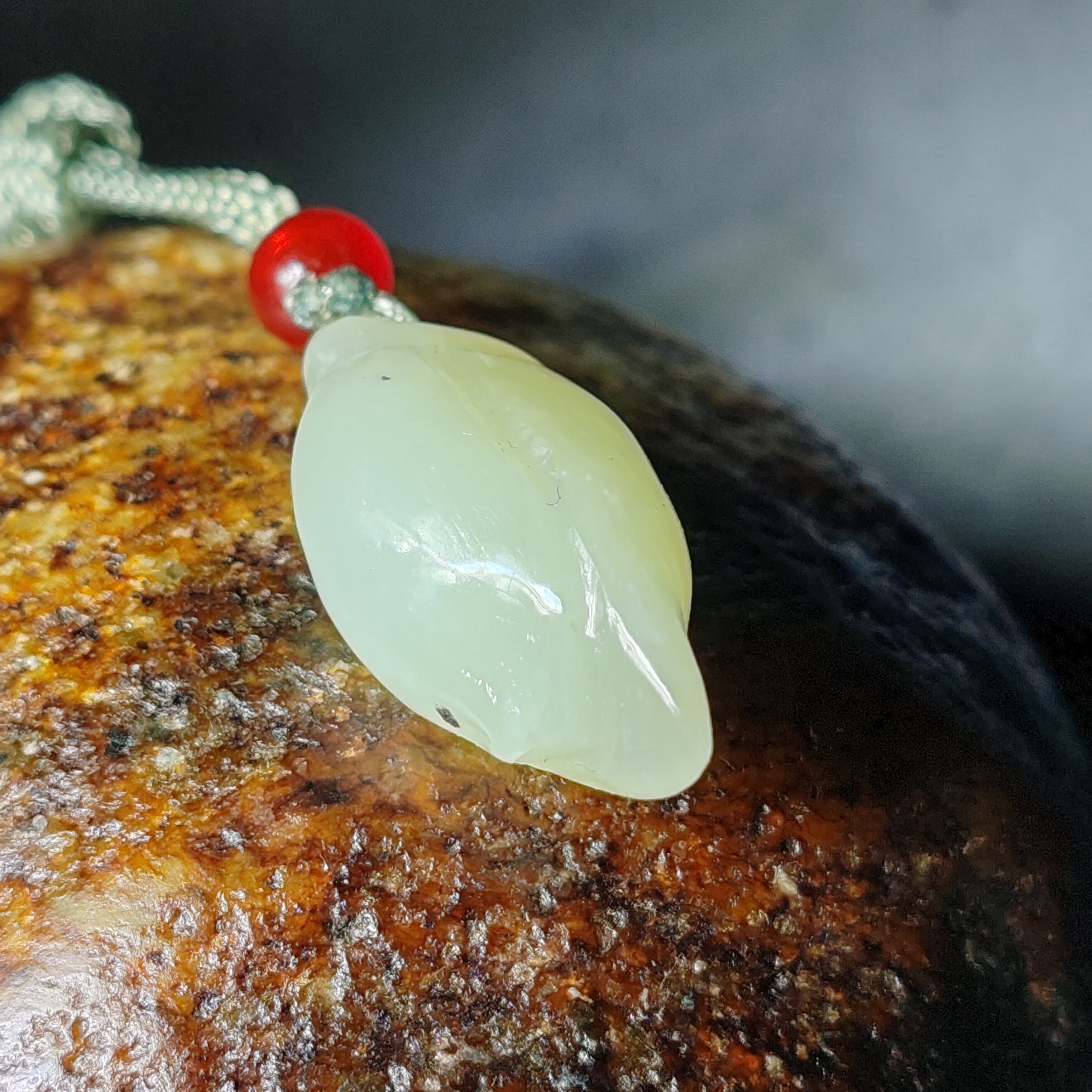 天然和田玉兰花吊坠挂件挂饰手饰随身携带信物玉器把玩件873号7克