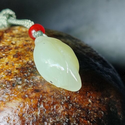 天然和田玉兰花吊坠挂件挂饰手饰随身携带信物玉器把玩件873号7克
