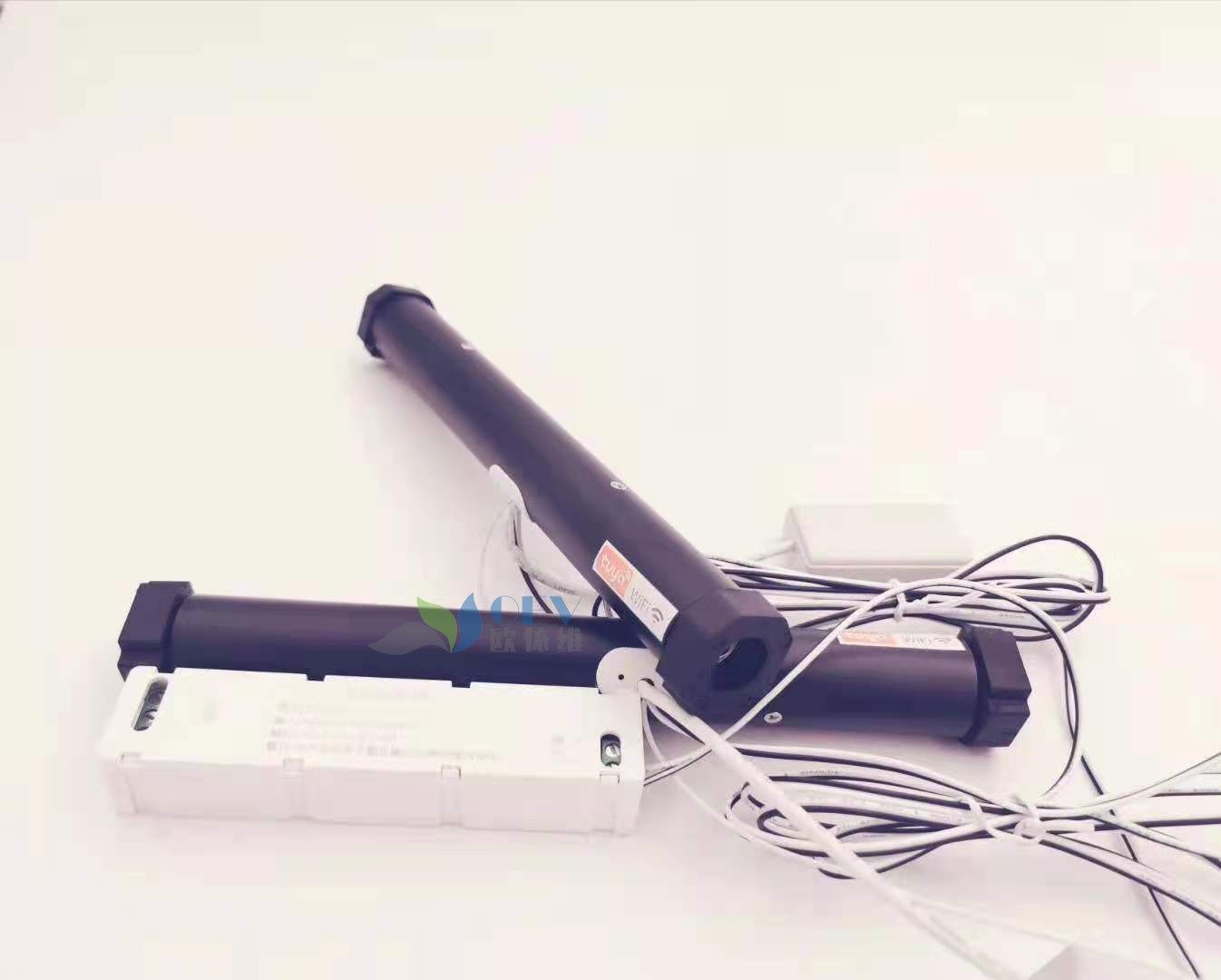 涂鸦wifi24百叶窗蜂巢帘电机涂鸦zigbee24电机智能窗帘电机
