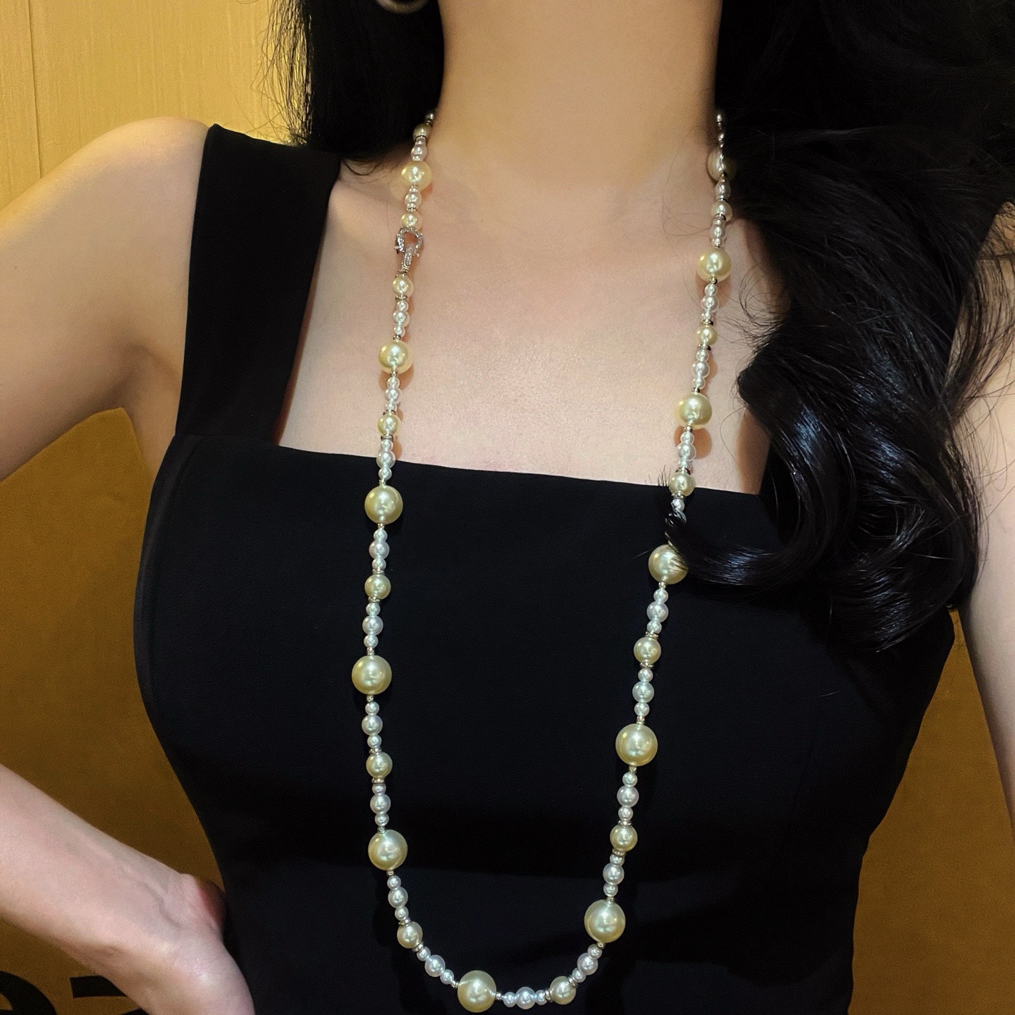 秋冬轻美拉德香槟色系高光混彩人造水晶珍珠毛衣链项链女