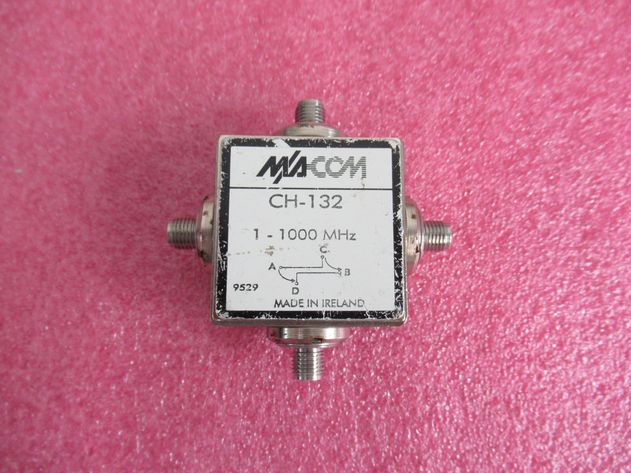 M/A-COMCH-132定向耦合器20dB