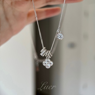 盘缠幸运四叶花闪钻路路通锁骨链项链 轻奢 通体纯银不褪色 新中式