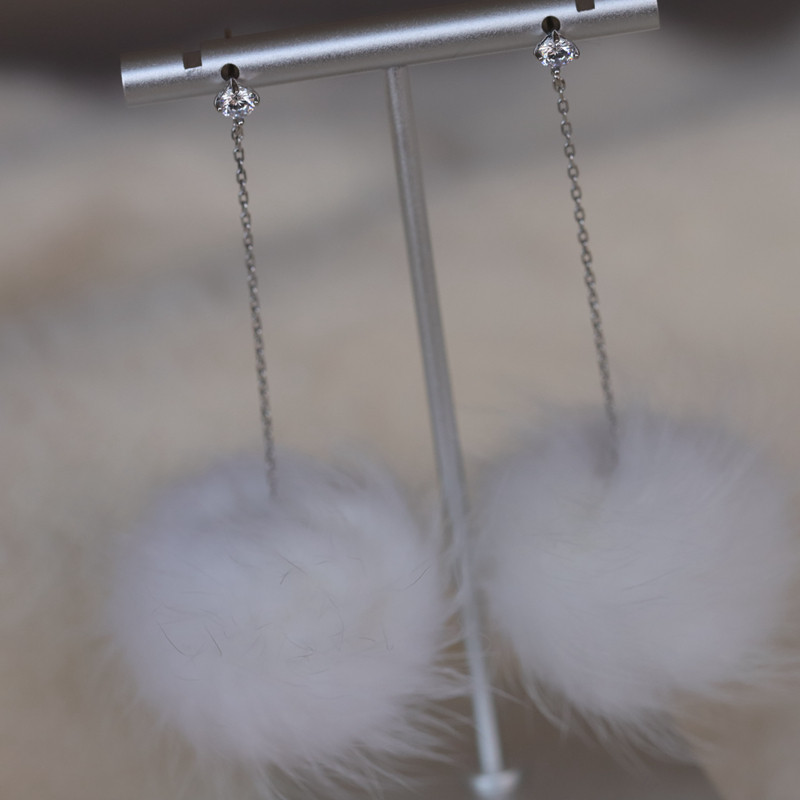 回馈秋冬925纯银毛球耳线女