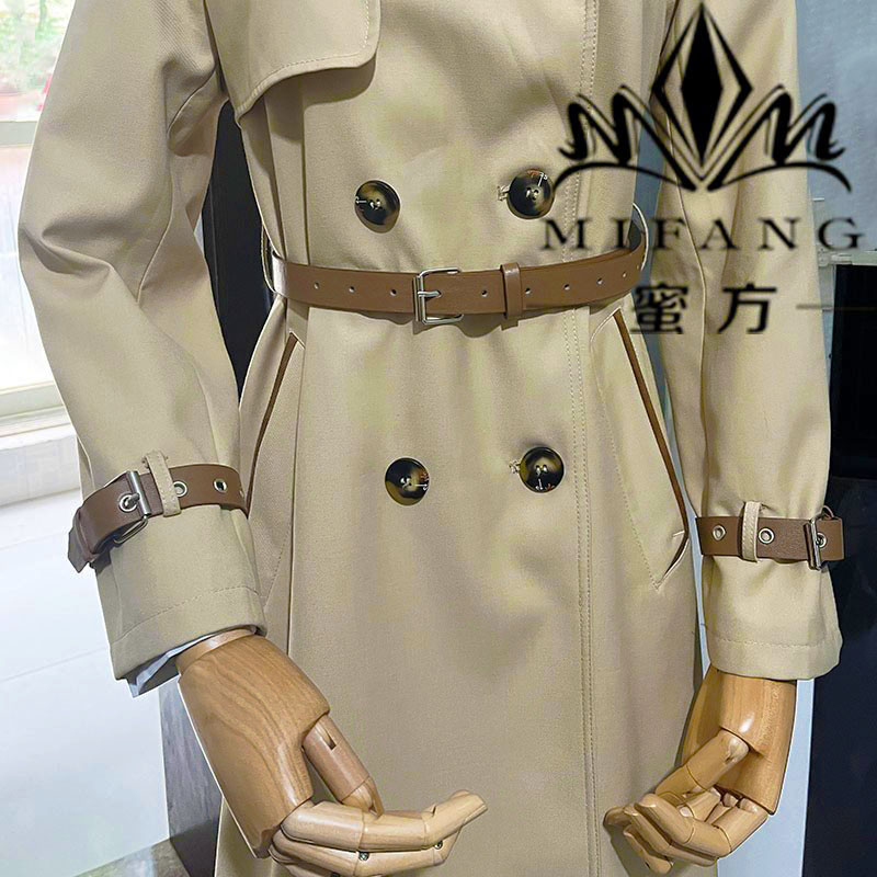 风衣袖带金属圈孔潮流