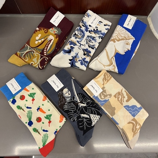 春秋法国小众男女棉袜子纯棉AB不对称袜子外穿百搭情侣油画中筒袜