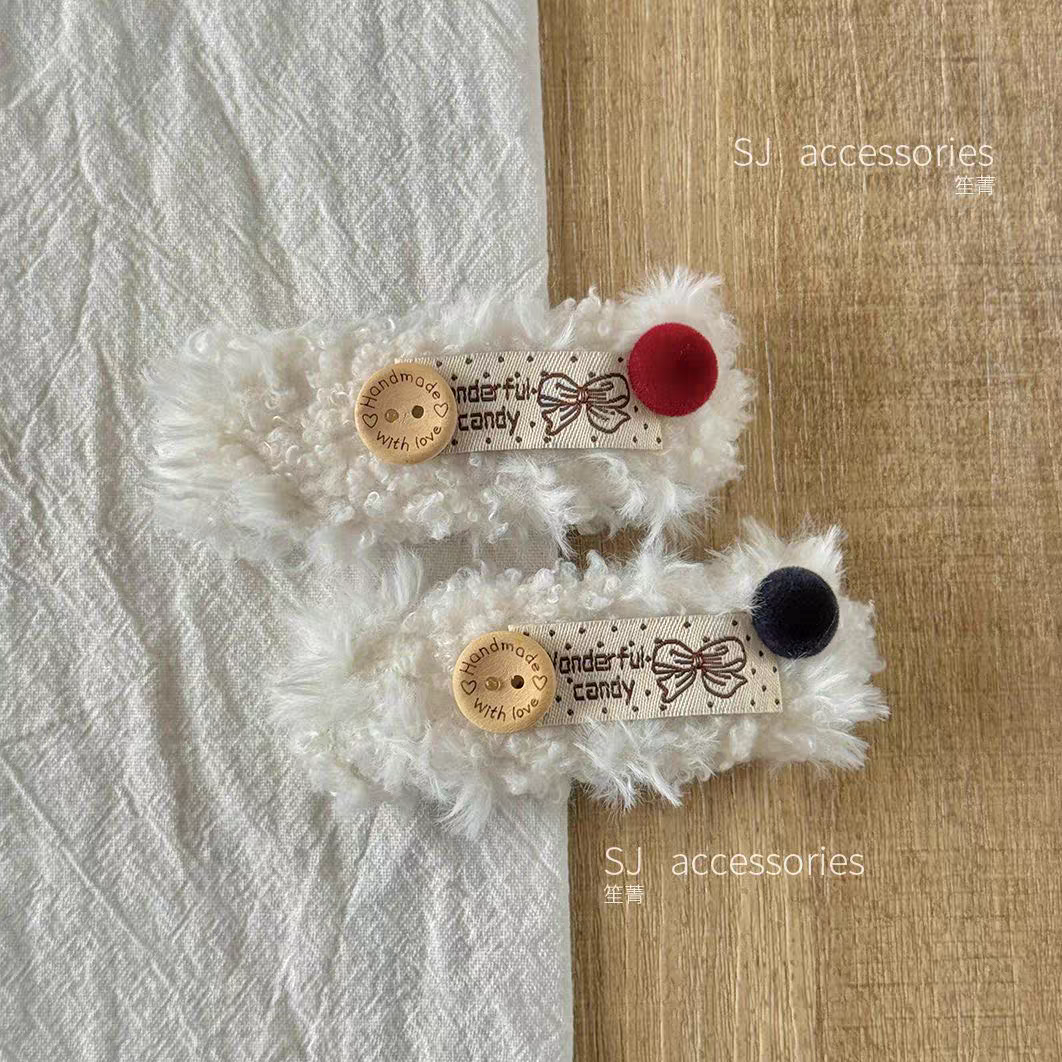温柔可爱白色羊羔毛纽扣发夹韩系精致手作布标侧边夹掰掰夹新款女