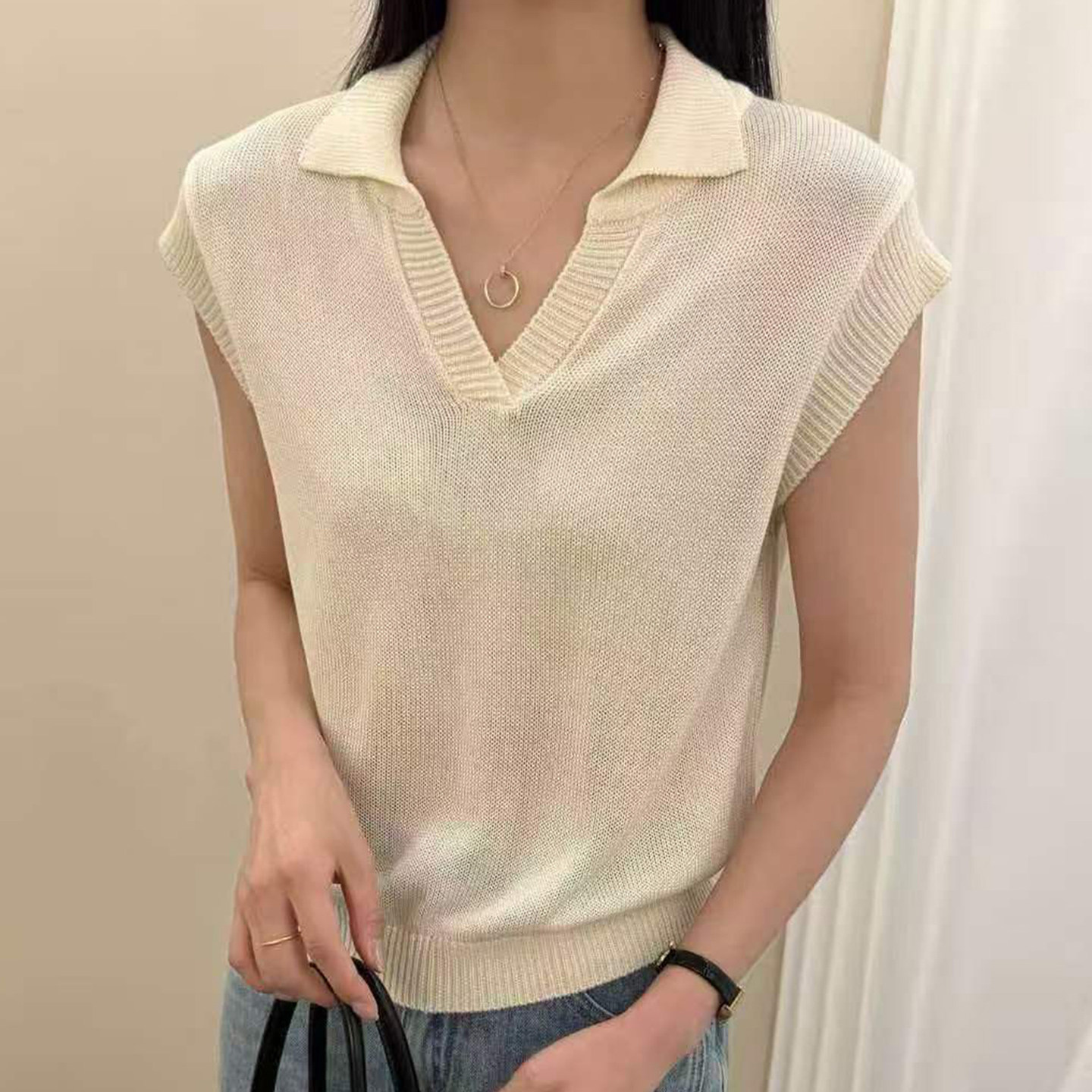 拉夏贝尔 V领坎肩针织短袖t恤女夏季薄款冰丝针织衫大码女装上衣