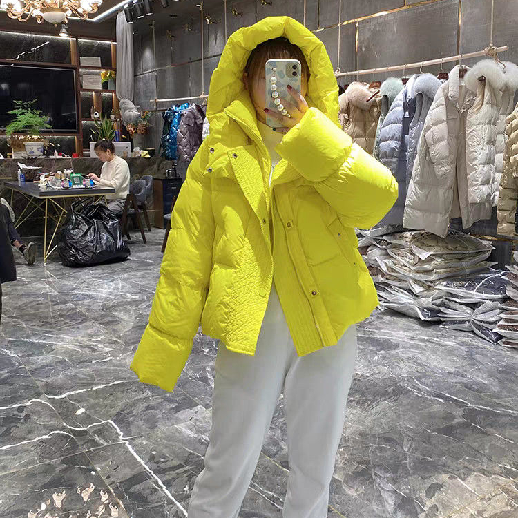 羽绒服女2025短款欧洲站冬新款连帽90白鸭绒宽松加厚保暖时尚外套