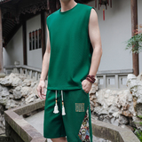 绿色