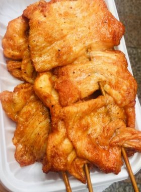 咖喱里脊肉串街边炸串