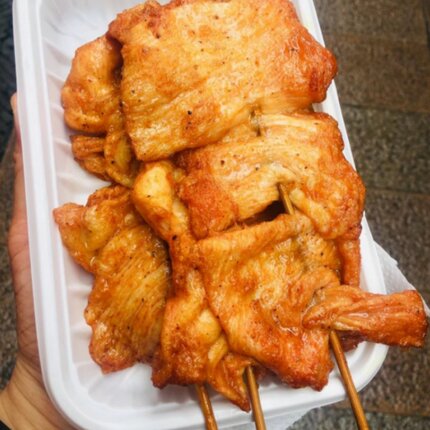 咖喱里脊肉串街边炸串手抓饼肉夹馍里鸡脊肉片冷冻调理鸡肉串烤串