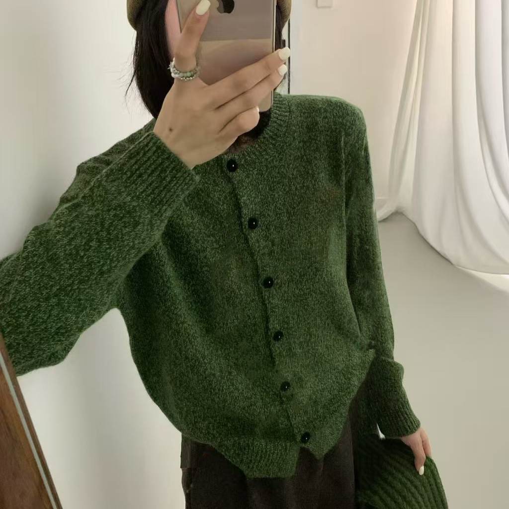 【荣荣】D501-550经典圆领时尚柔软舒适针织上衣