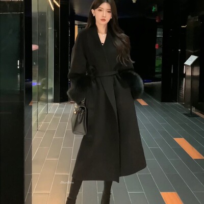 大码法式赫本风高级感黑色毛呢外套女秋冬名媛收腰中长款呢子大衣