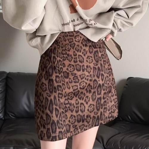 复古豹纹A字半身裙女春秋短裙
