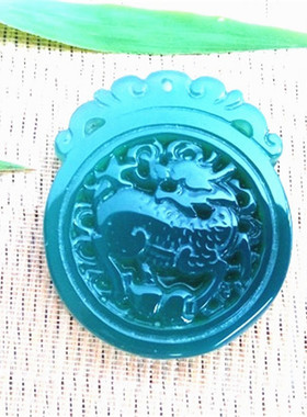 天然麒麟男女款绿玛瑙送子吊坠