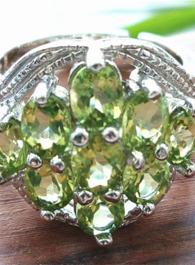 天然橄榄石925银送老婆活扣戒指