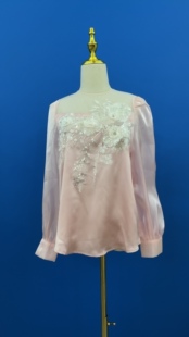 重工刺绣粉色上衣质感 法式 618福利北纬8度复古系宫廷风衬衫 女长袖