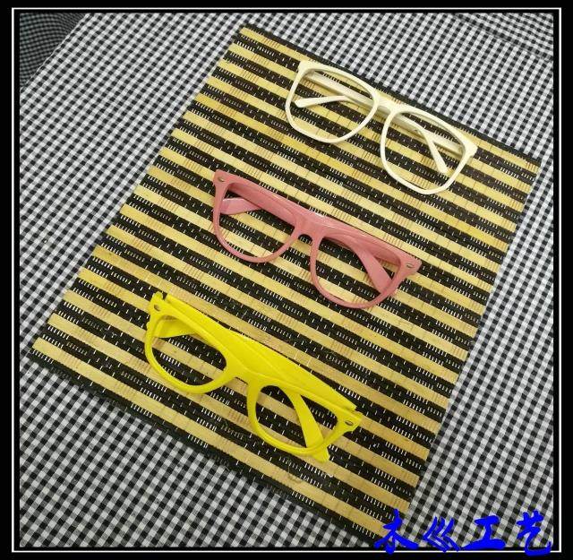 glasses prop Retro decorate manual Bamboo Tea mat Material Science manual weave glasses Showcase Display Rackin the Business/Office Furniture , Shelf/Showcase , Glasses shelves  category - from Buy2taobao.com to provide professional Taobao agent buy service