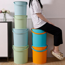 幼儿园生活桶可坐家用提水桶装 水桶加厚彩色带盖收纳桶儿童玩具桶