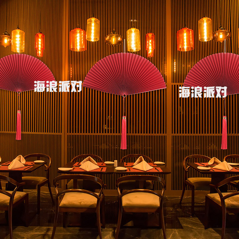 红色中式半扇新年春节装饰过年布置半圆折扇流苏挂饰挂件吊饰挂扇