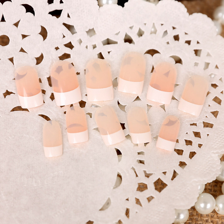 清新自然法式短款假指甲 美甲工具