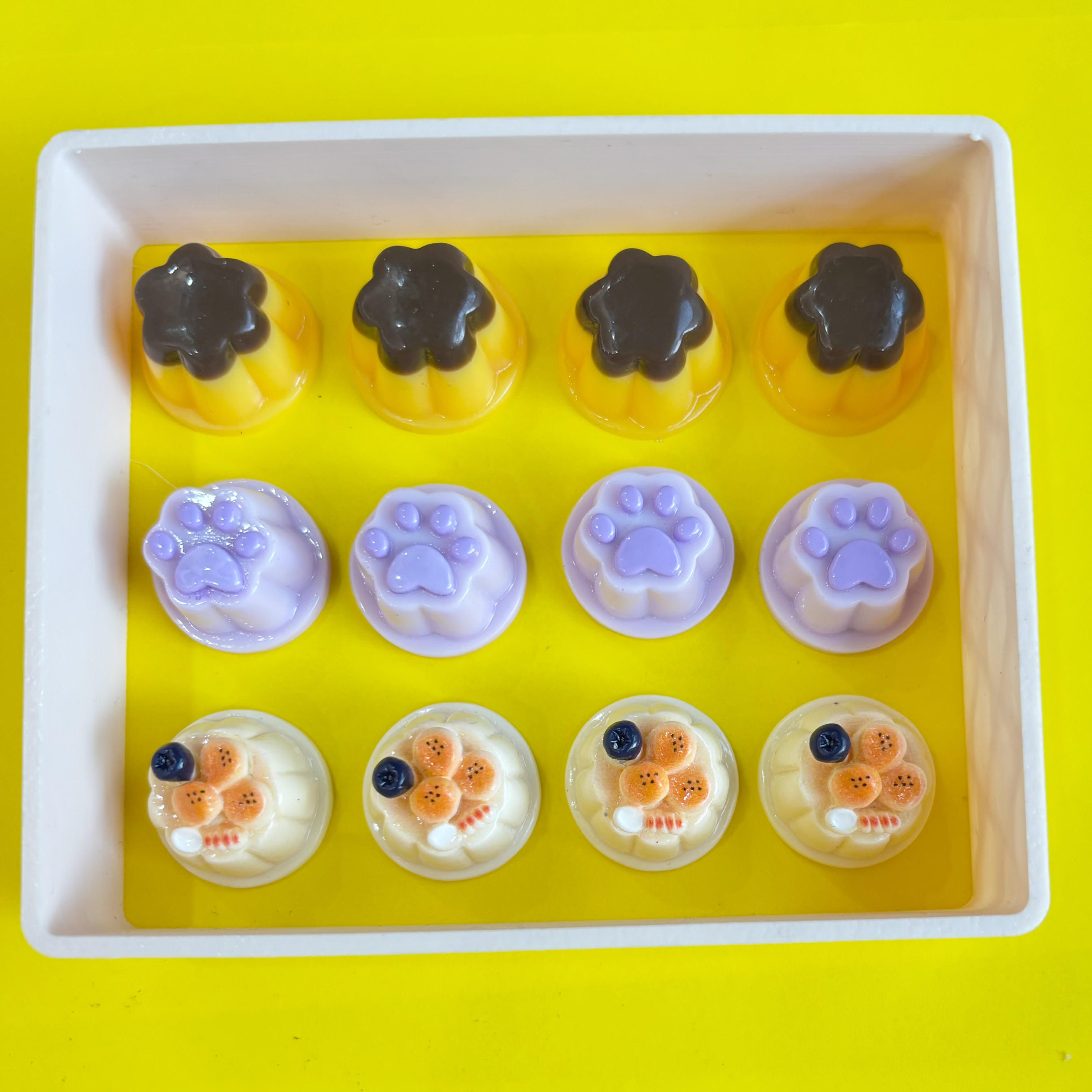 12连迷你布丁小鼻嘎硅胶模具 解压捏捏乐模具