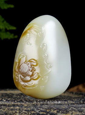 新疆大师李林霏和田玉吊坠且末糖白莲花年年有余挂件 重36.40克