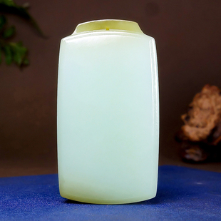 新疆大师李林霏和田玉过灯细料且末糖老料平安无事牌挂件 46.88克