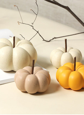 满满艺术感南瓜造型陶瓷摆件