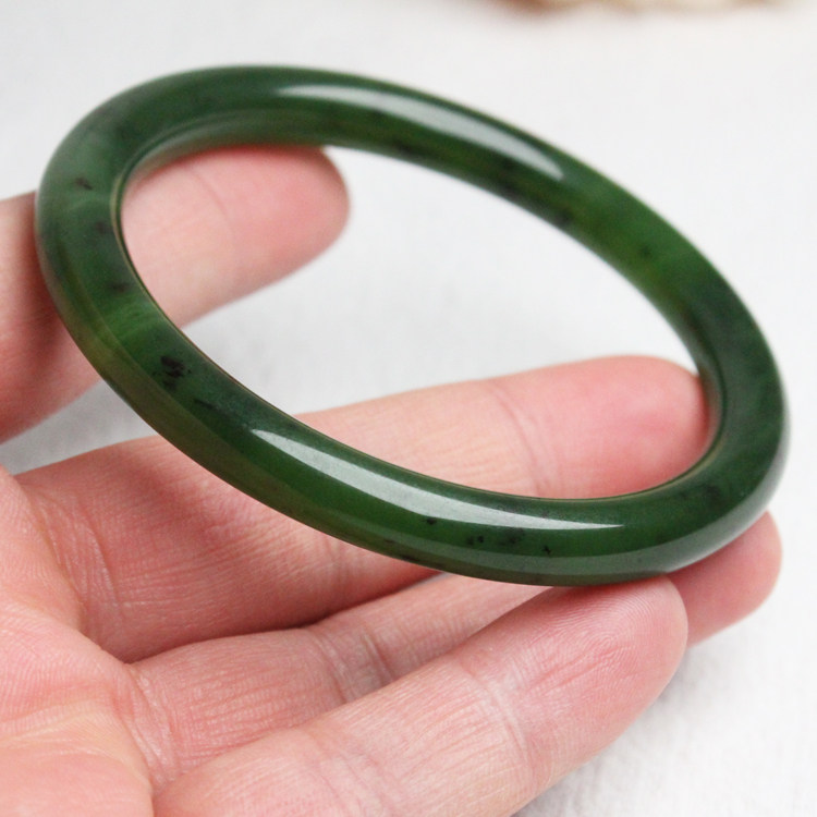 纯天然和田玉手镯62mm俄料菠菜绿碧玉手镯女款细条圆条玉镯子福镯