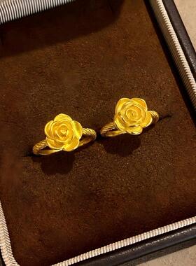 小花沙金戒指仿真黄金色指环首饰设计小众轻奢高级感久不掉色戒子