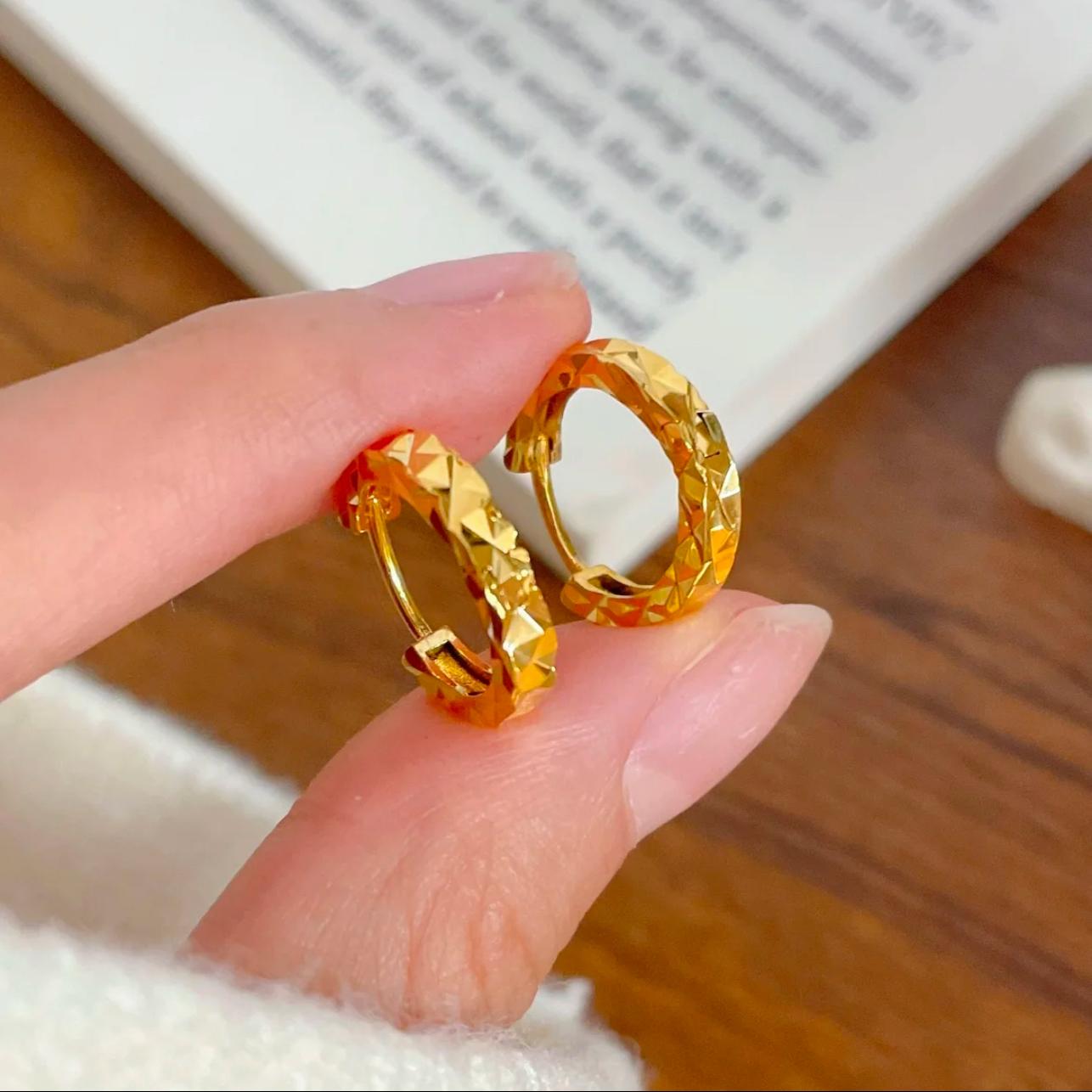 碎碎冰沙金耳扣女黄金色耳环