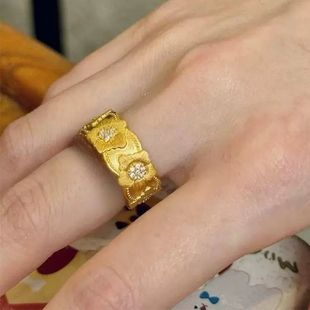 花朵戒指仿真黄金轻奢高级感宽面指环食指戒中古老钱风叠戴指环