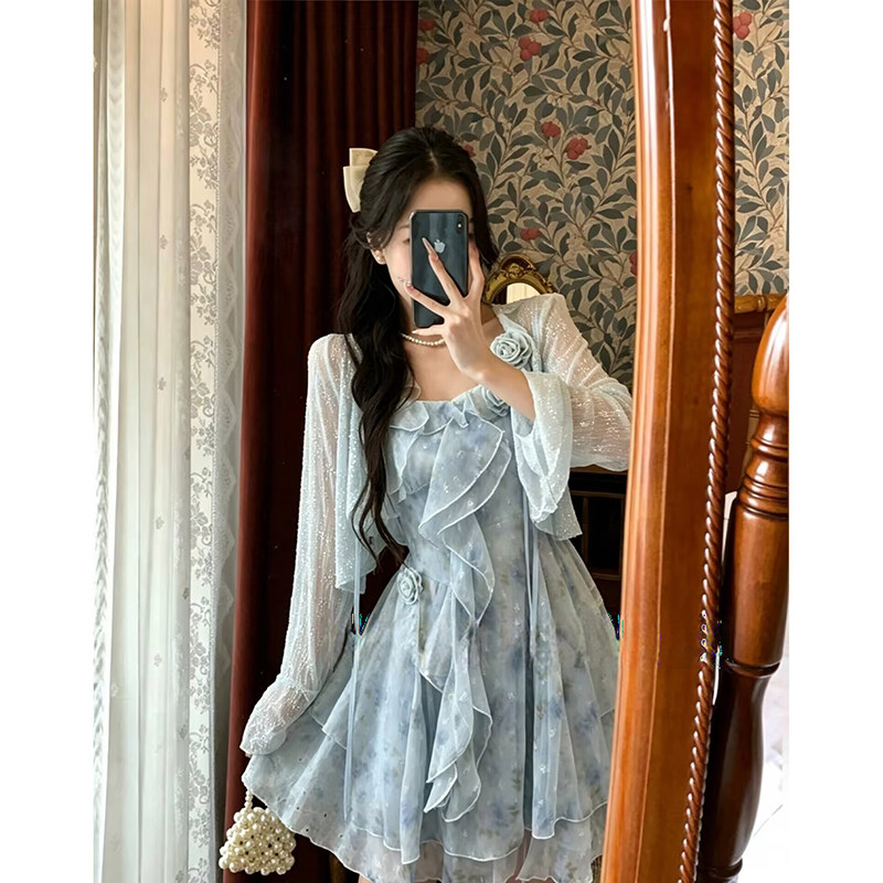 夏日绝美小个子法式多巴胺气质海边度假蓝色碎花吊带连衣裙子套装