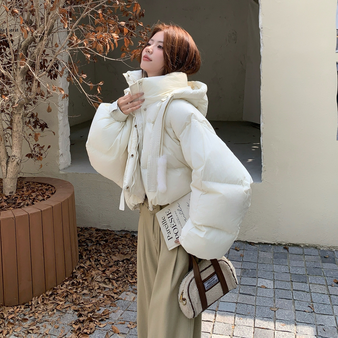 米白色带帽短款90白鸭绒B127-Y8205-P305-K455,女装羽绒服,浙宝127