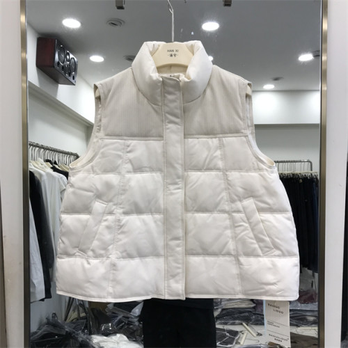 欧洲站2026秋冬新款羽绒马甲女90白鸭绒百搭显瘦拼接坎肩马夹外套