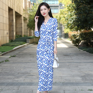 欧美新品 dvf2026春夏 裹身裙蓝色水滴印花女神范v领感连衣裙女pg