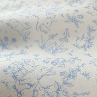 21支线绢棉布手绘线条蓝白小花兔子手工diy包包手作宠物衣服布料