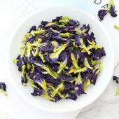 云南梅里雪山野采高山蓝蝴蝶