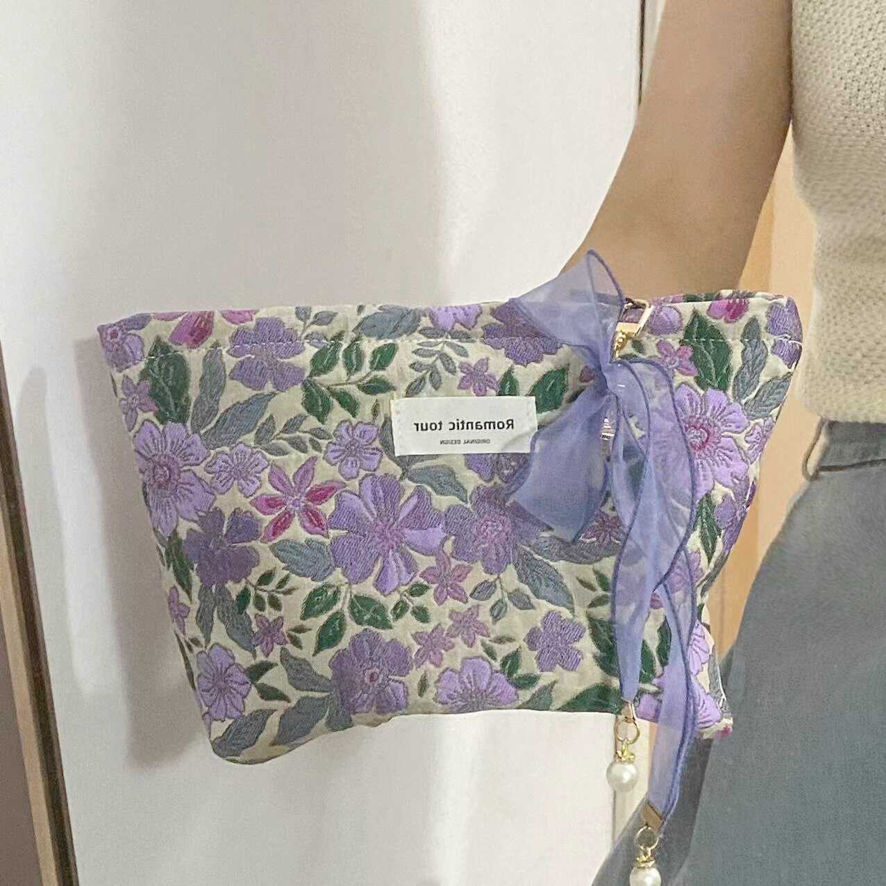 小清新花朵ins手拿化妆包便携