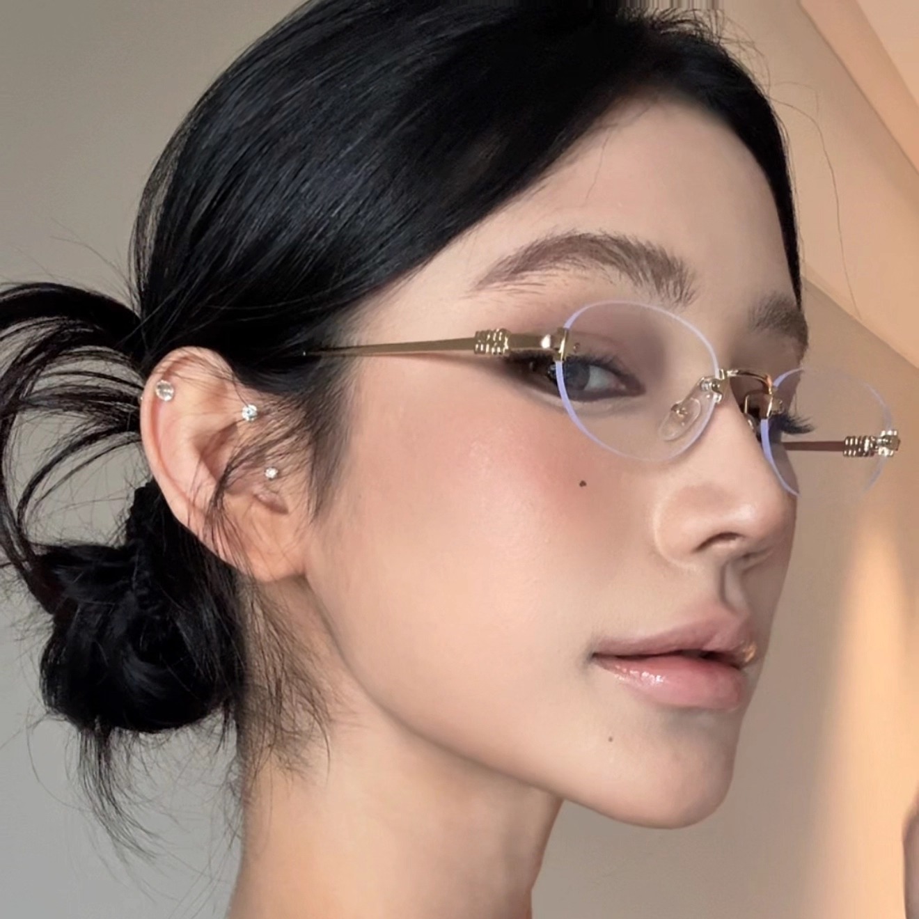 弗瑞姆书呆子椭圆无框太阳眼镜