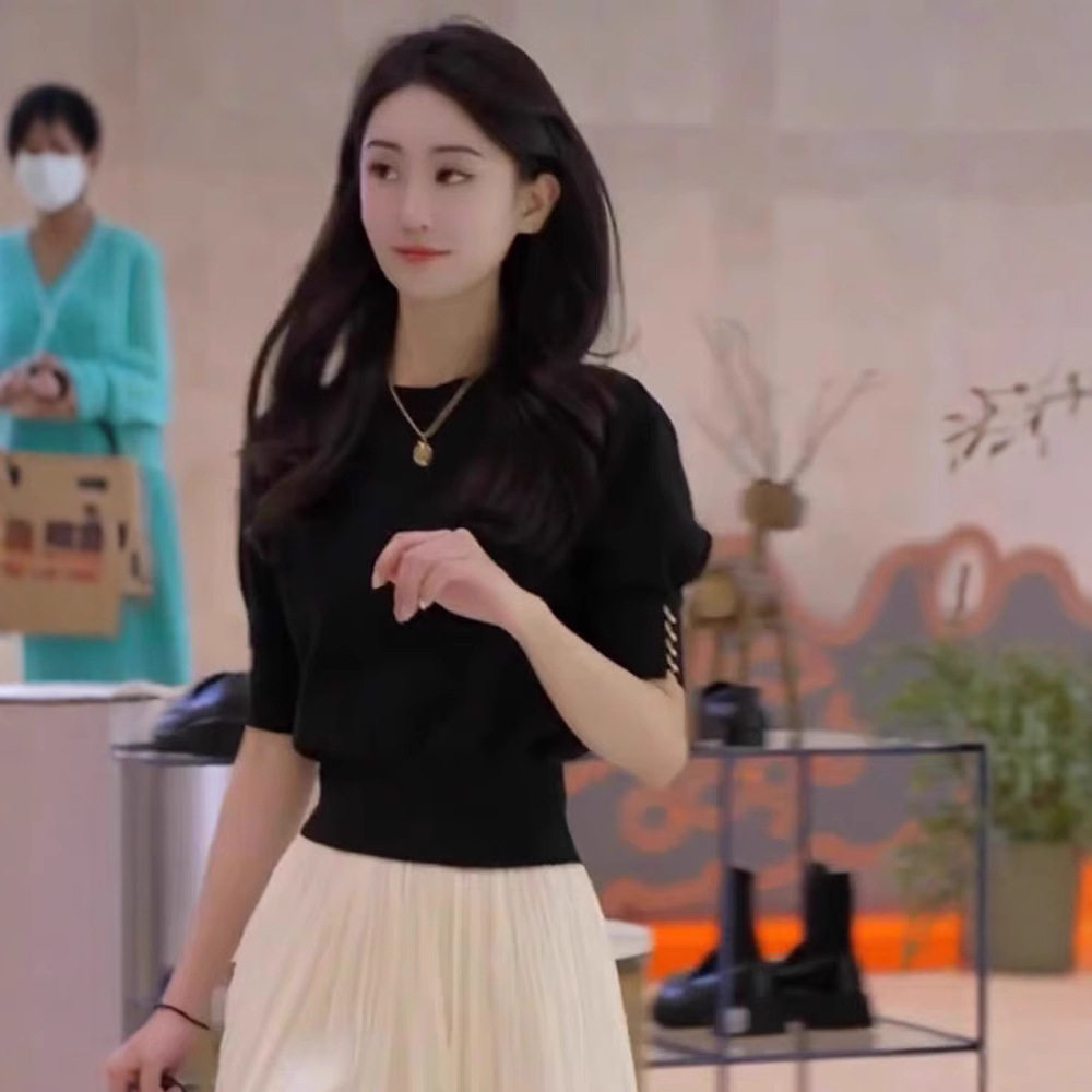 2967欧货黑色小众针织上衣打毛针织衫