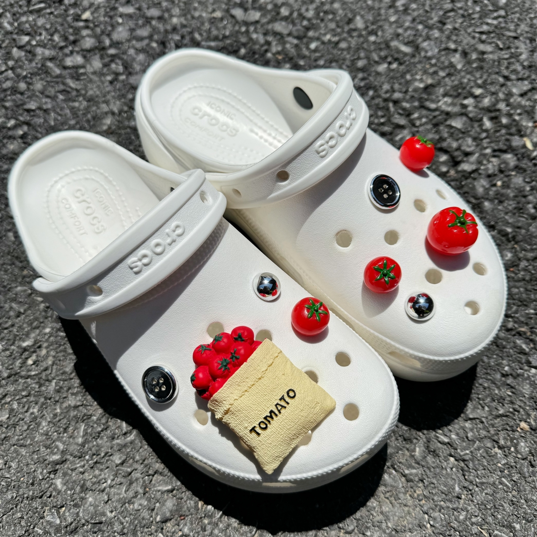 布袋番茄洞洞鞋鞋花鞋扣可爱西红柿crocs装饰扣适配卡洛驰配件