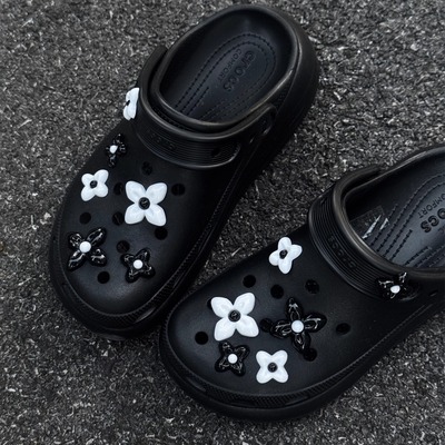 反转黑白洞洞鞋鞋花SMFK联名同款鞋扣适配crocs卡洛驰花朵diy配件