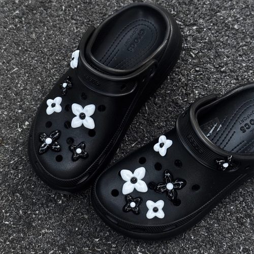 反转黑白洞洞鞋鞋花黑白花朵鞋扣适配crocs卡洛驰花朵diy配件