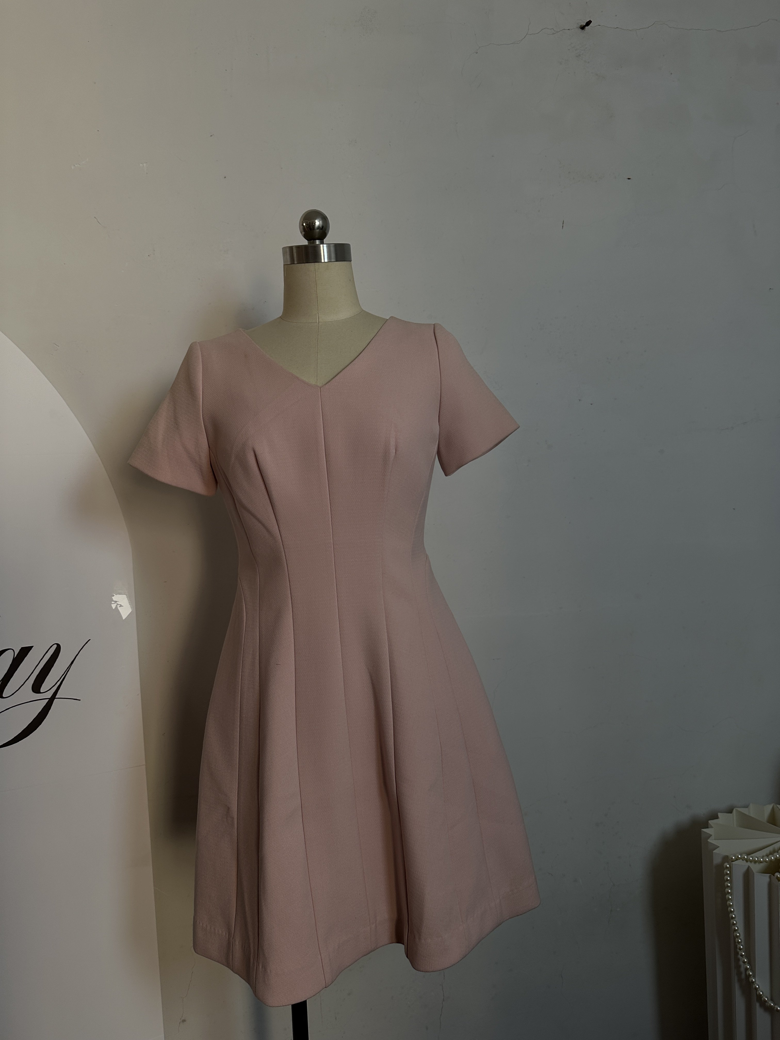 绝美粉色连衣裙法式复古气质小众设计独特高级感裙子