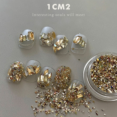 1CM2原创美甲不规则碎钻