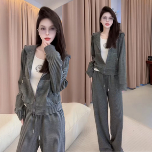 两件套 慵懒连帽卫衣卫裤 洋气显瘦条纹休闲运动套装 女春秋2026新款