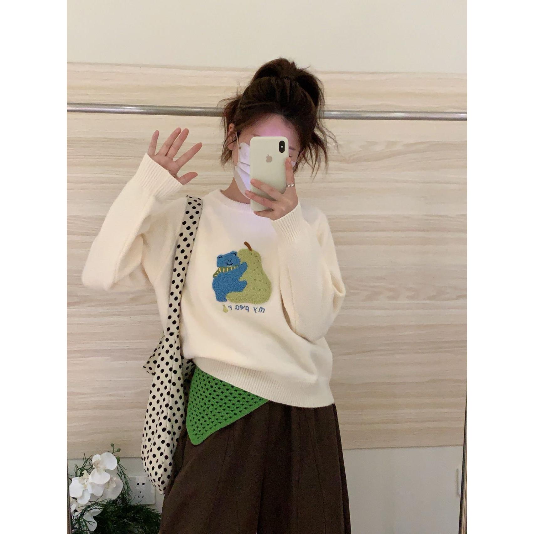 韩系chic可爱黄梨小熊毛巾绣针织毛衣女秋冬甜美减龄圆领针织上衣