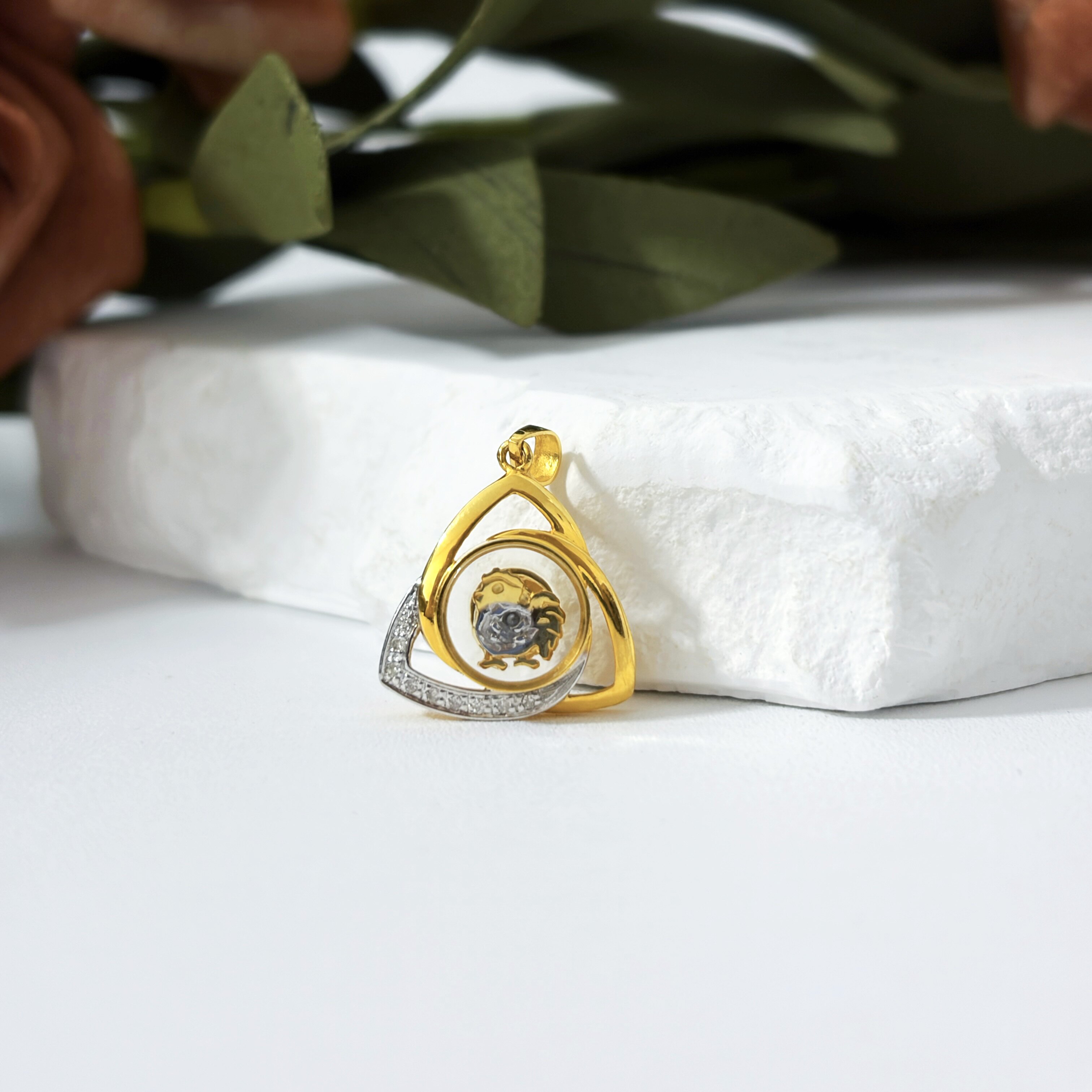 时来运转12生肖18K金玫瑰金黄金镶嵌钻石吊坠品牌正品新款特价